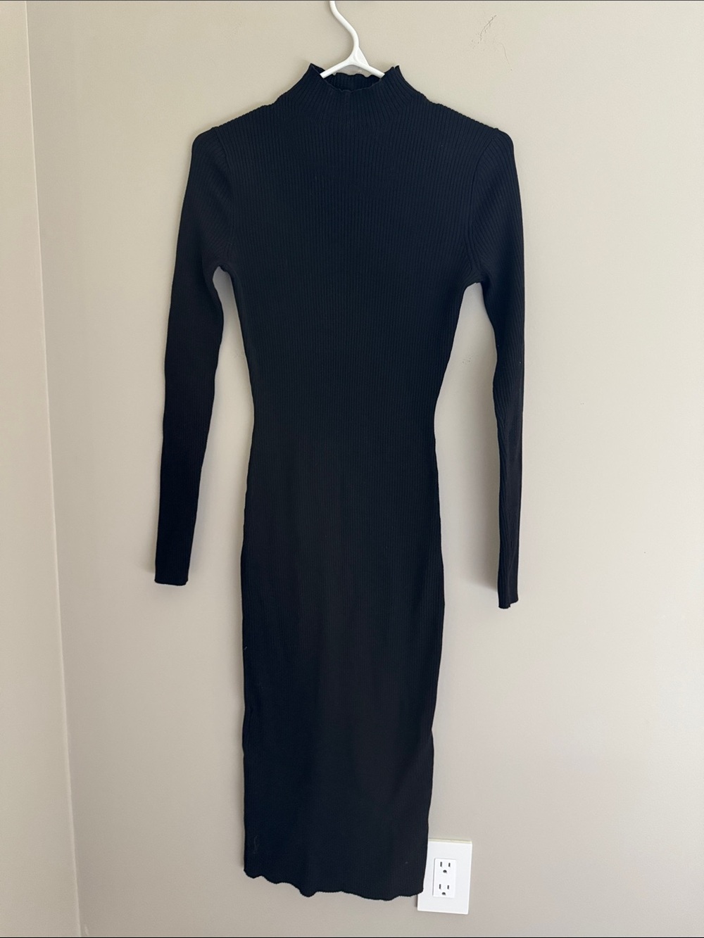 H&M RIBBED KNIT MAXI DRESS